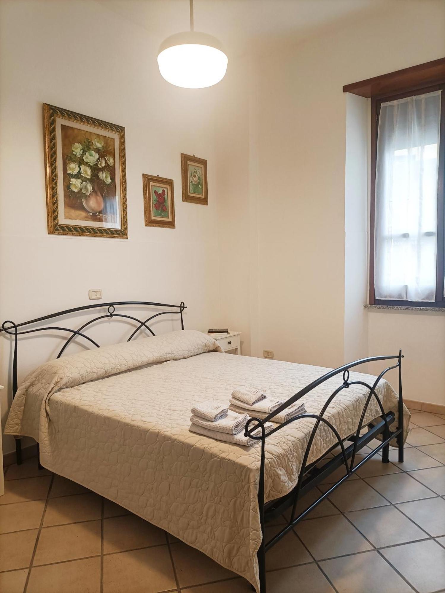 Bright Port View Apartment- Free Parking Cagliari Kültér fotó