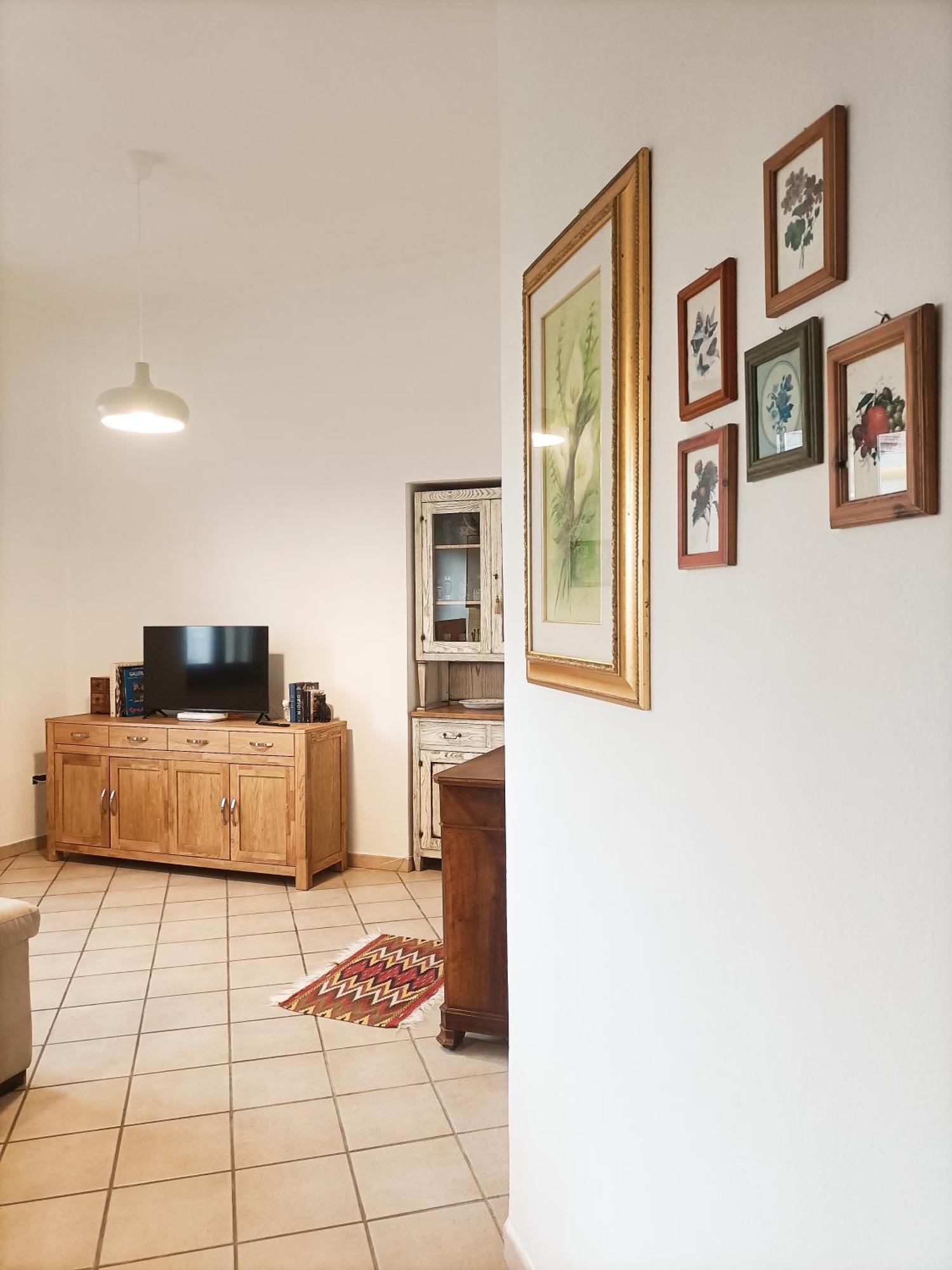 Bright Port View Apartment- Free Parking Cagliari Kültér fotó